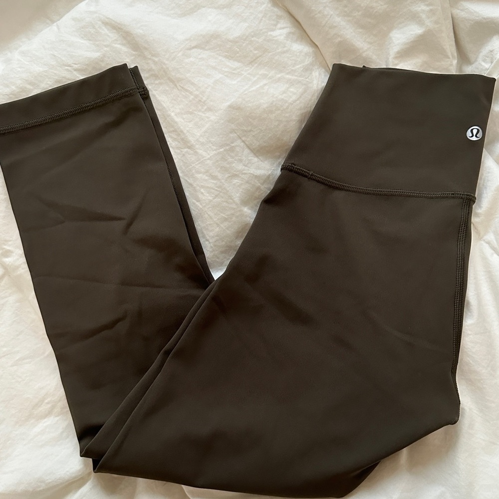 Lululemon Wunder Train High-Rise Crop 21”